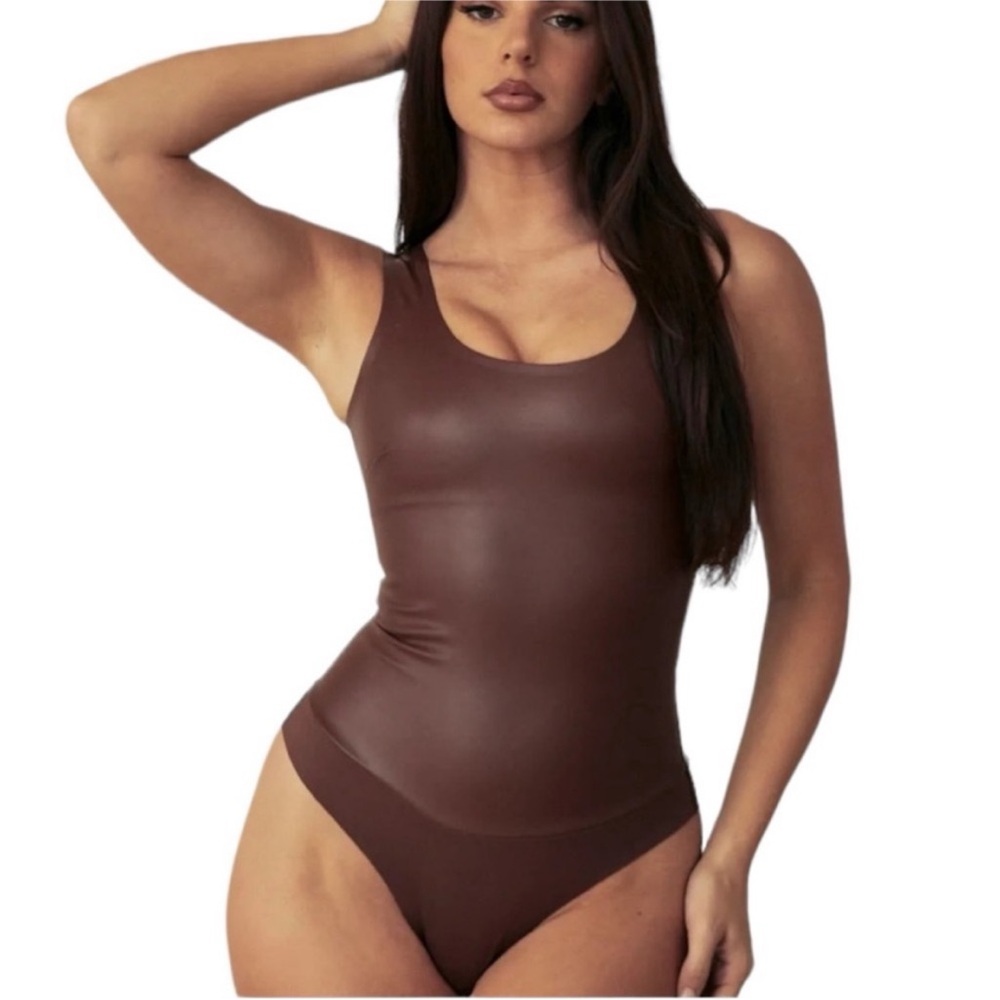 Pinsy Vegan Leather Scoop Tank Shapewear Bodysuit Seasonal Brown NWT Size 1X